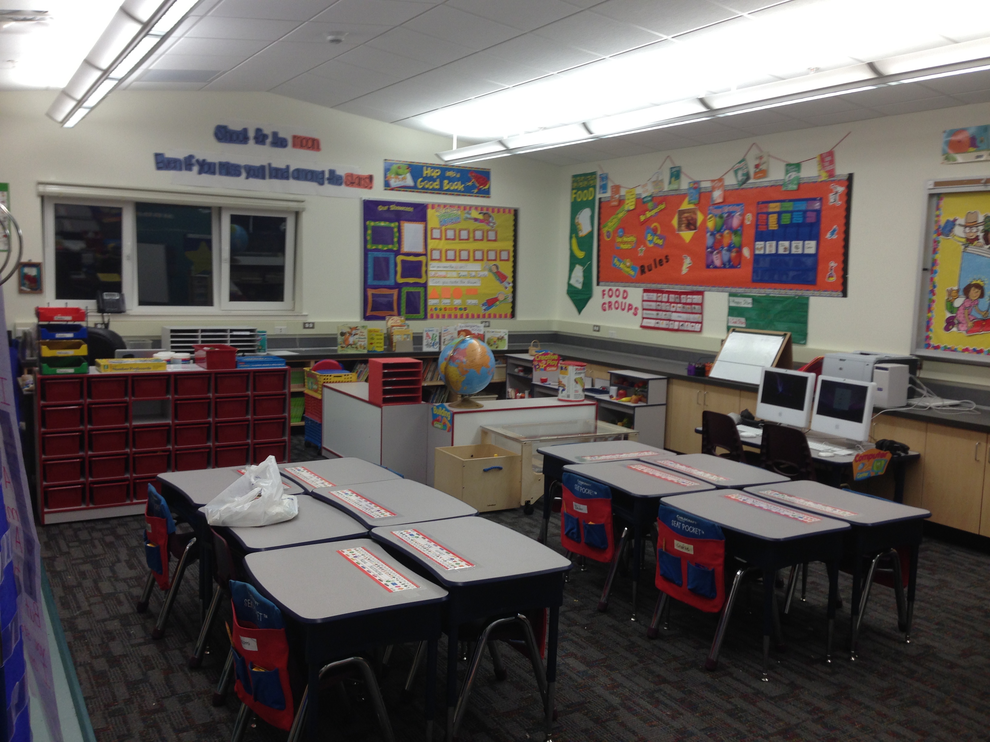 Kindergarten Classroom Layout Pictures - Mendekar